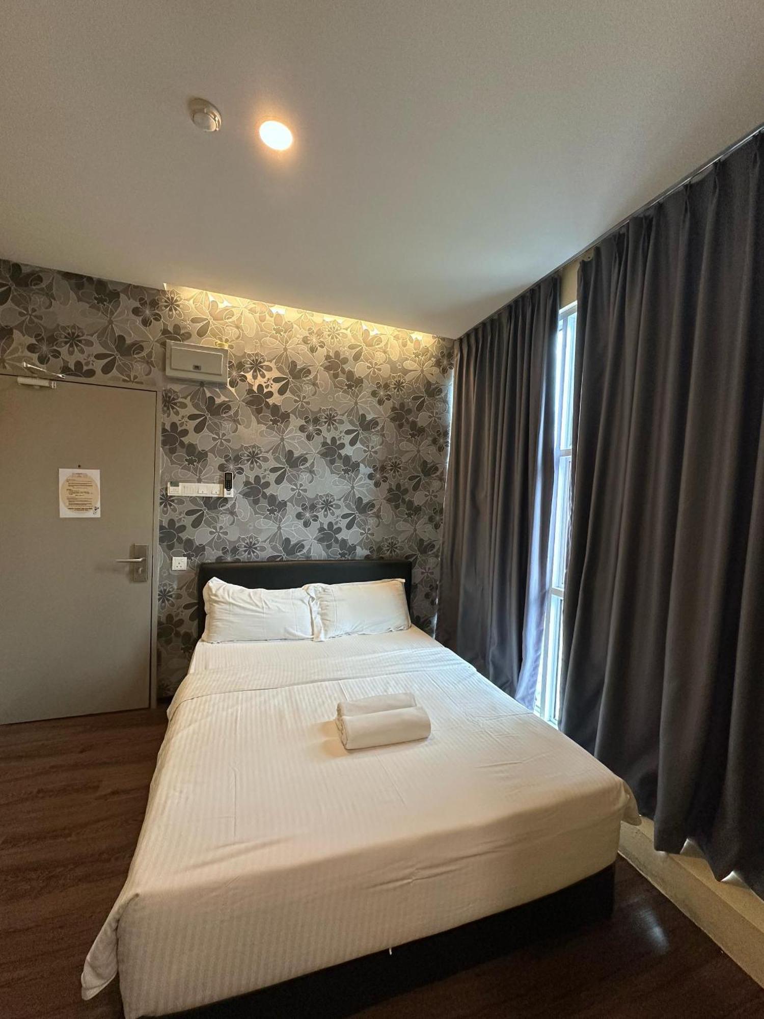 Serian Transit Inn Extérieur photo