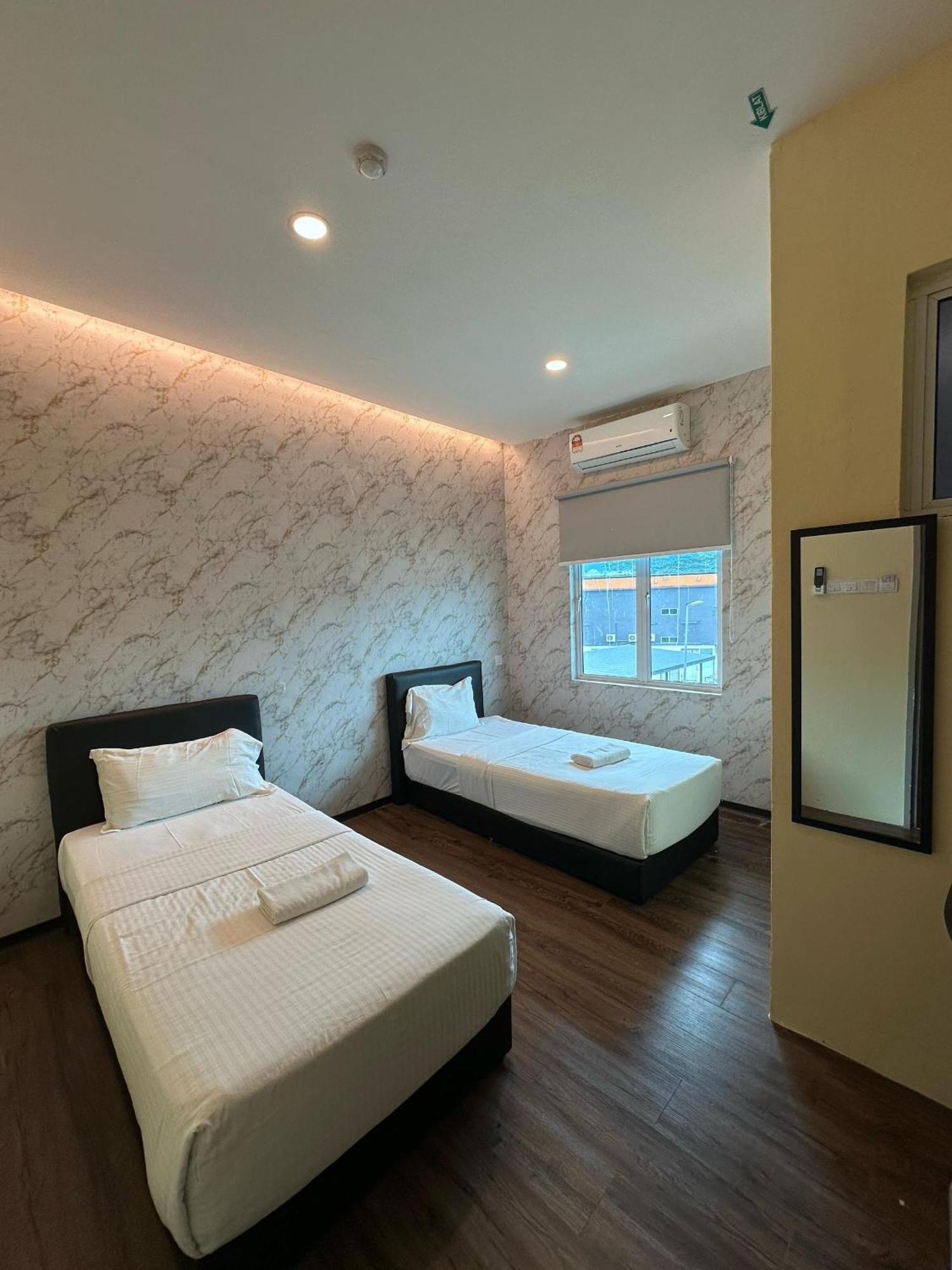 Serian Transit Inn Extérieur photo