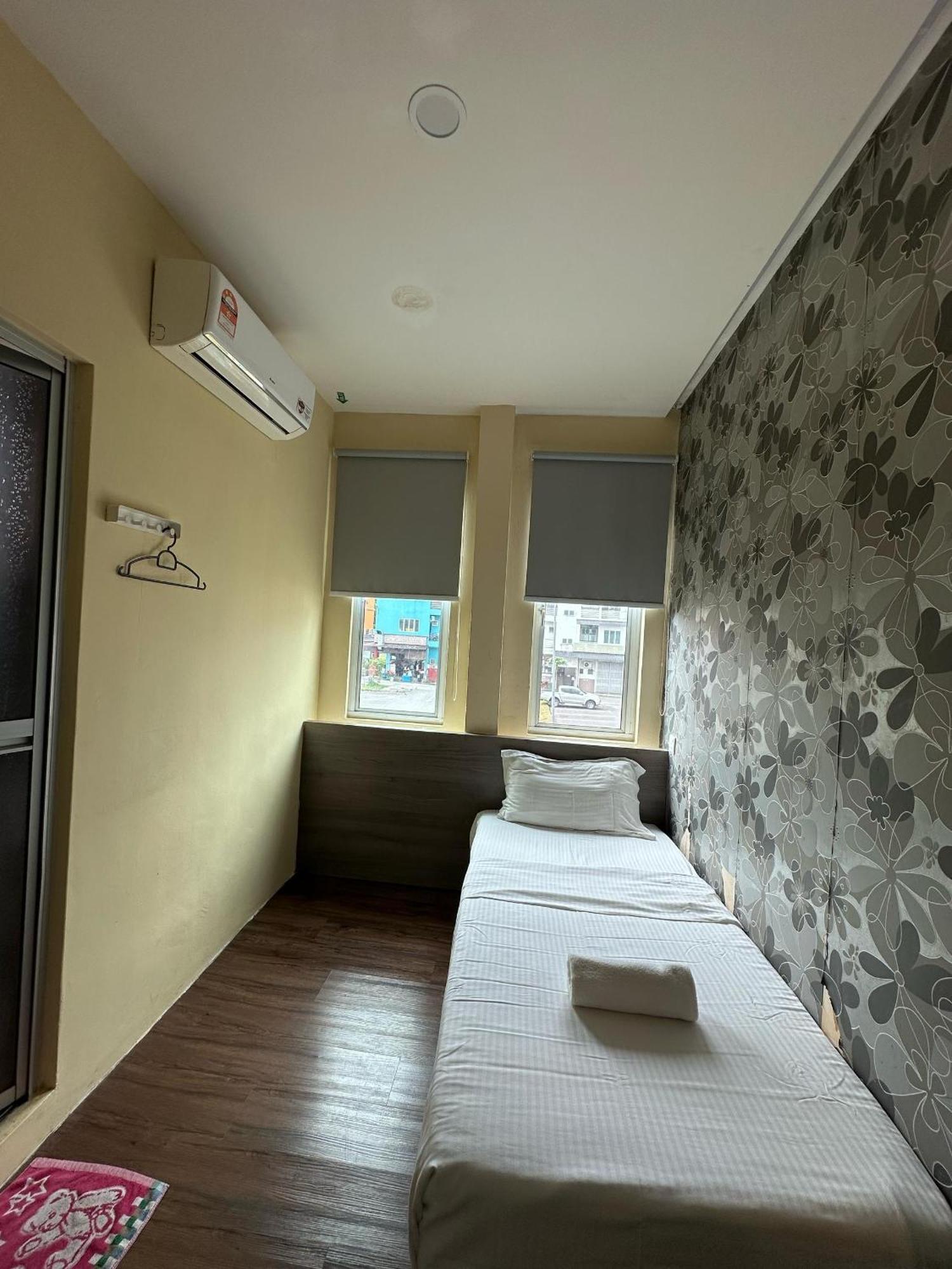 Serian Transit Inn Extérieur photo